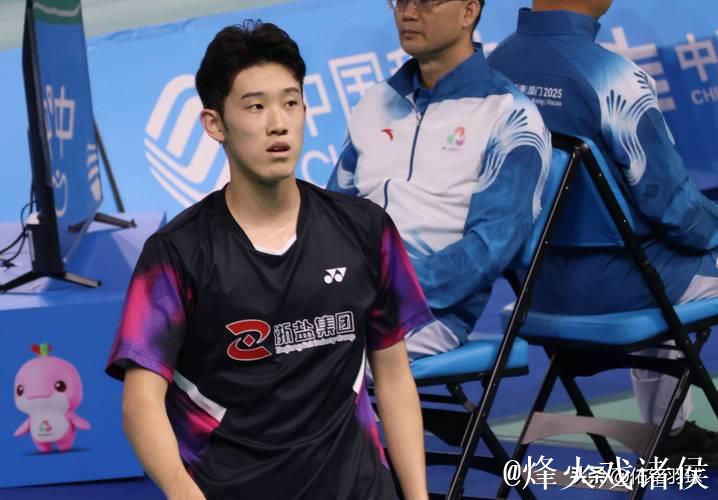 全运会:羽毛球男团积分悬念丛生 女团三强提前出线 全运会:羽毛球男团积分悬念丛生 女团三强提前出线